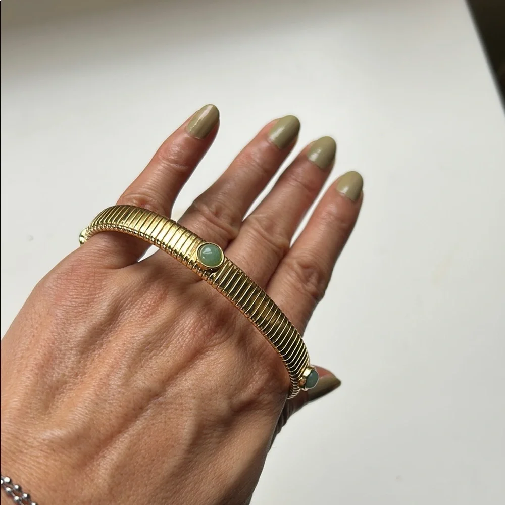 Elegant Gold and Green Bracelet